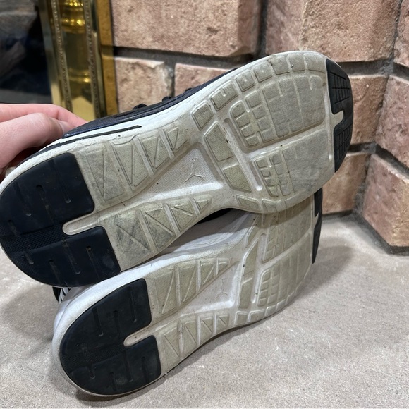 Puma Softride Enzo Nova Shine Running 377917 01 Shoes Black/White Women size 8.5 - Picture 5 of 6